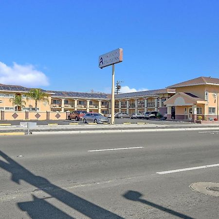 Americas Deluxe Inn- Мэрисвилл Экстерьер фото