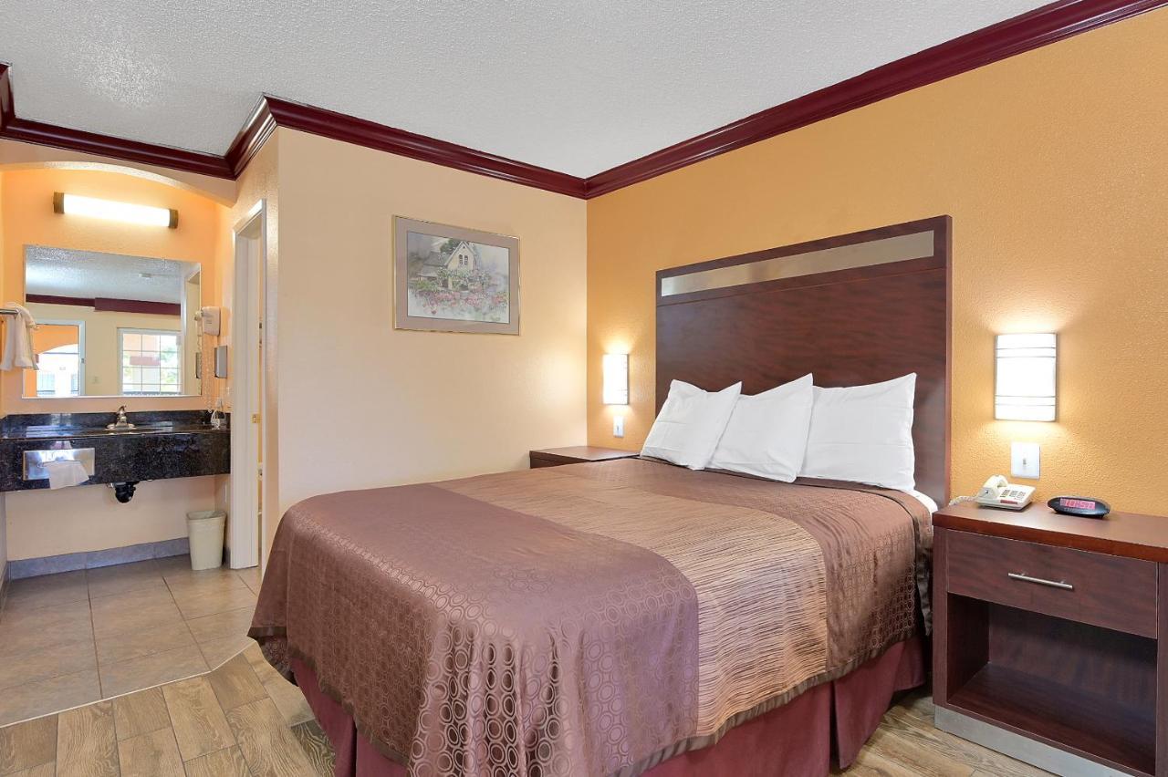 Americas Deluxe Inn- Мэрисвилл Экстерьер фото