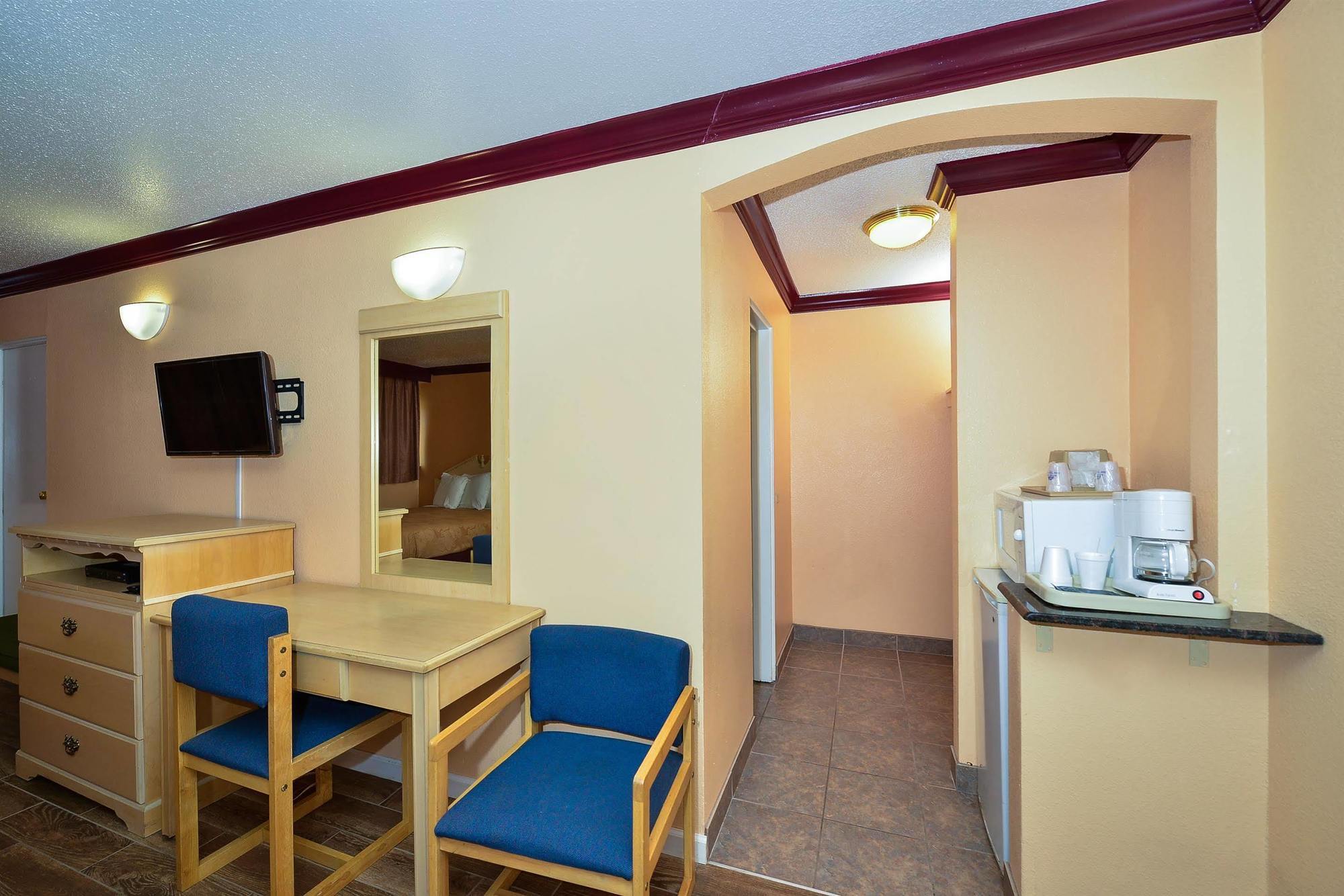 Americas Deluxe Inn- Мэрисвилл Экстерьер фото